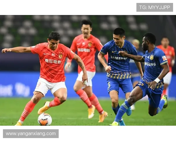 亚冠激战香港队迎战恒大队争夺小组出线关键战役即将打响